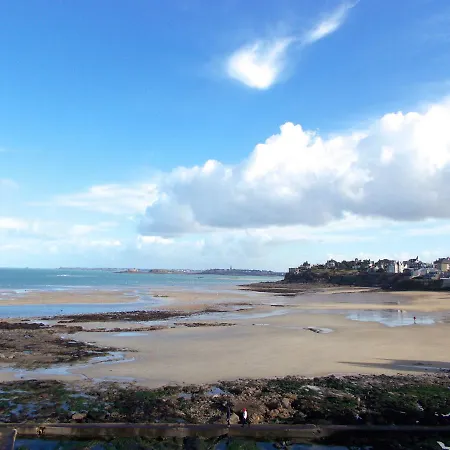 Centre Moderne Avec Terrasse Appartement Dinard